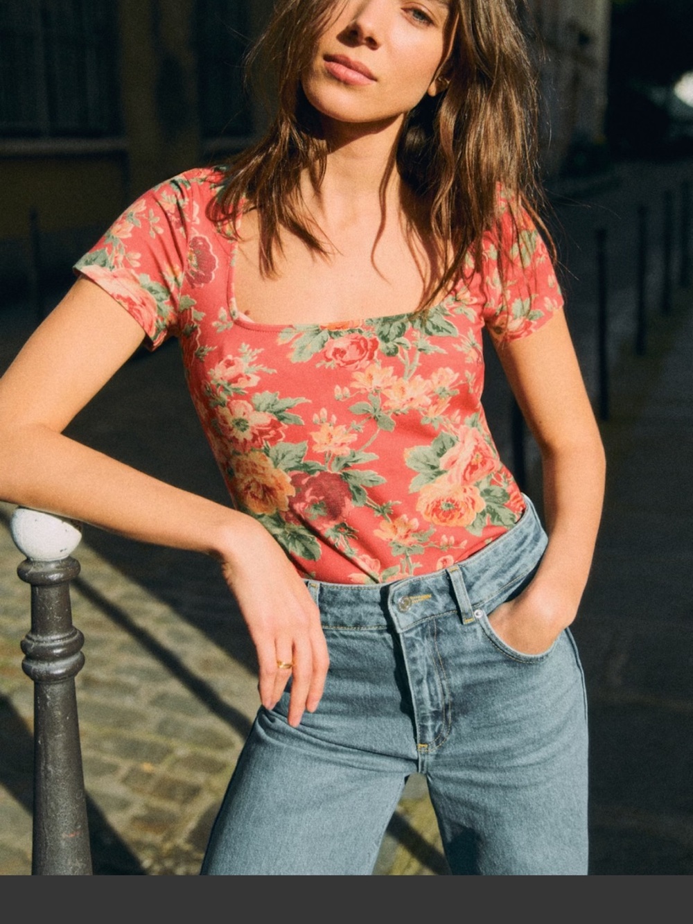 Amara t shirt - Coral Floral Scoop-Neck Short Sleeve Top